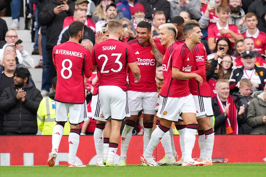 lich su doi dau MU vs MC 4